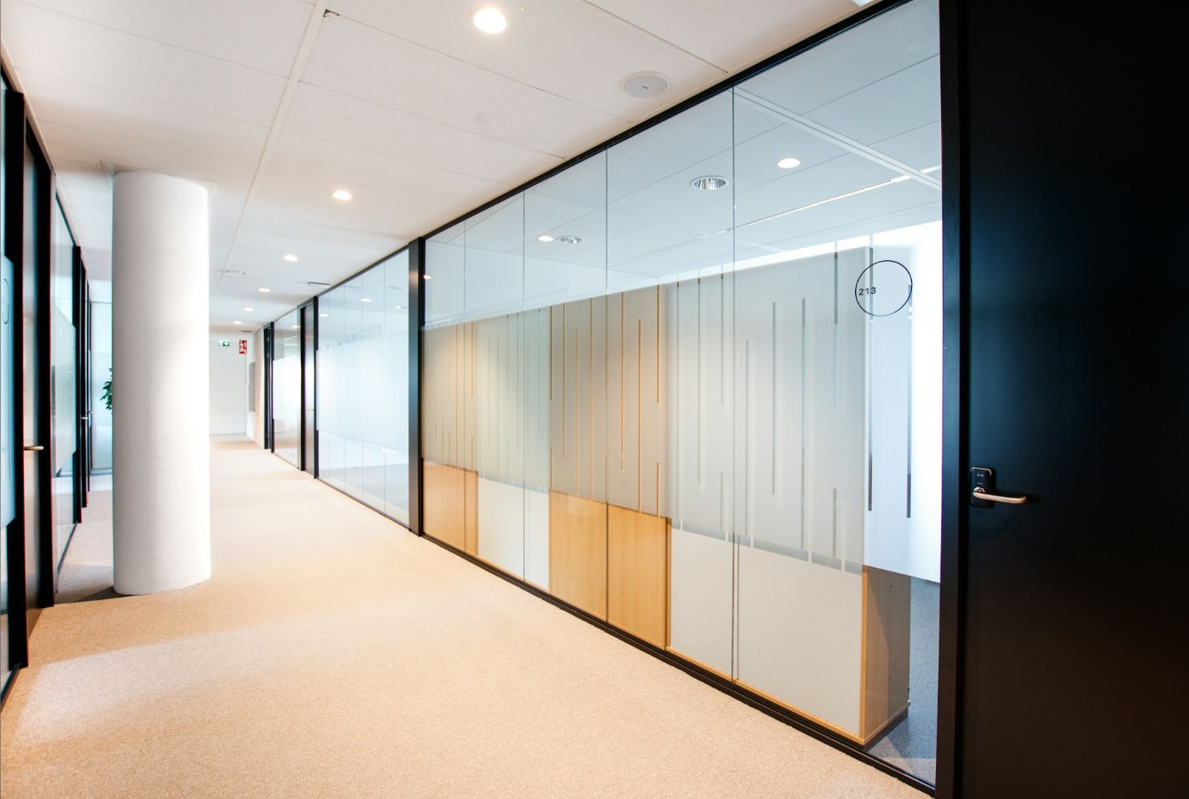 Glasswork installations