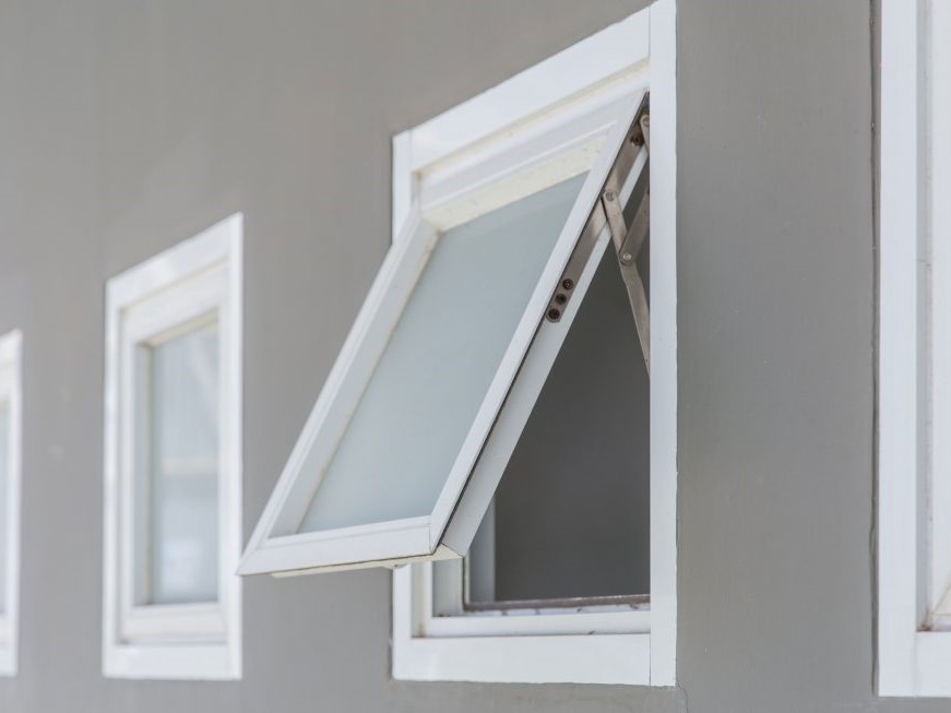 Tilt and turn window design
